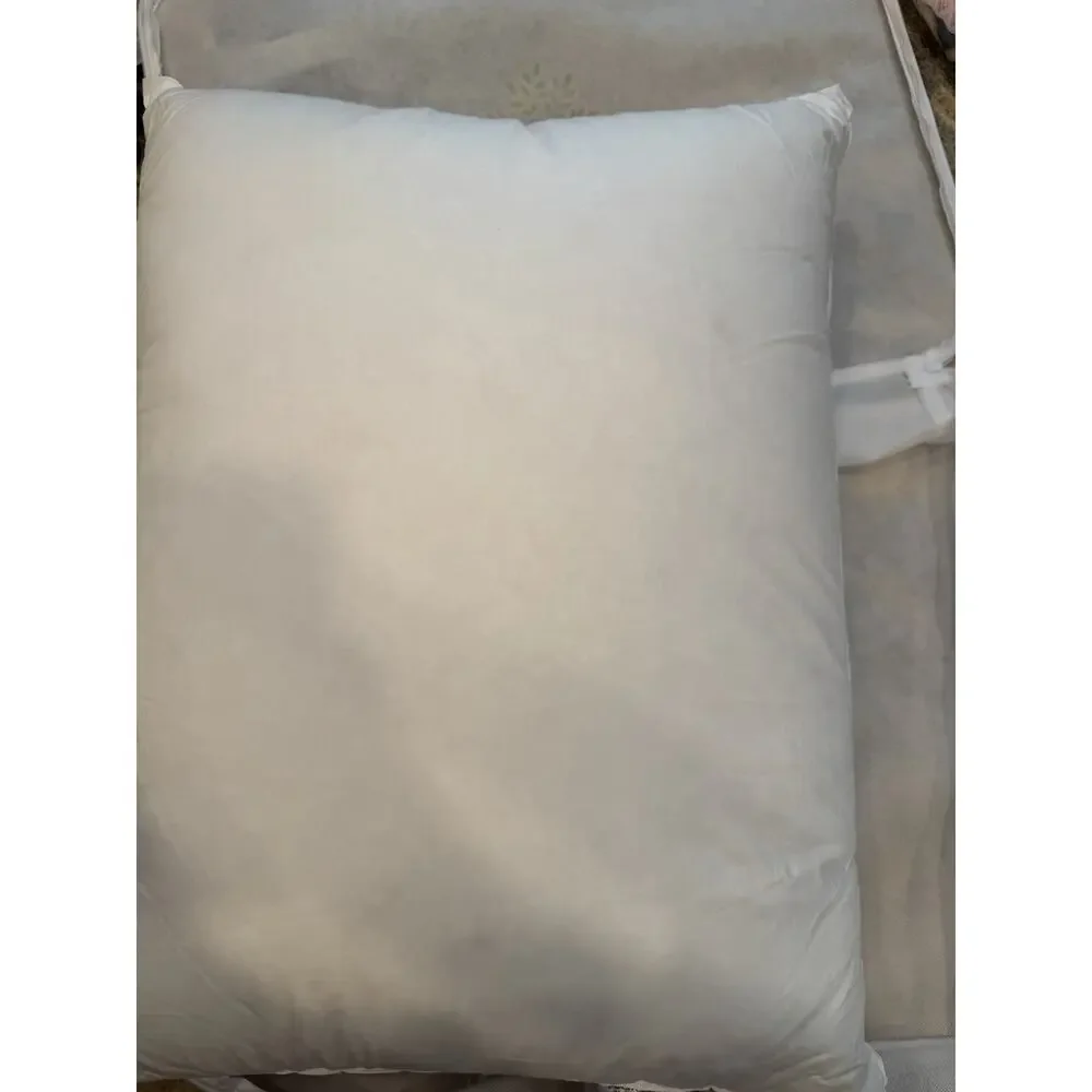 Matouk MONTREUX STANDARD Duck Down Chalet PILLOW Medium NWT $500